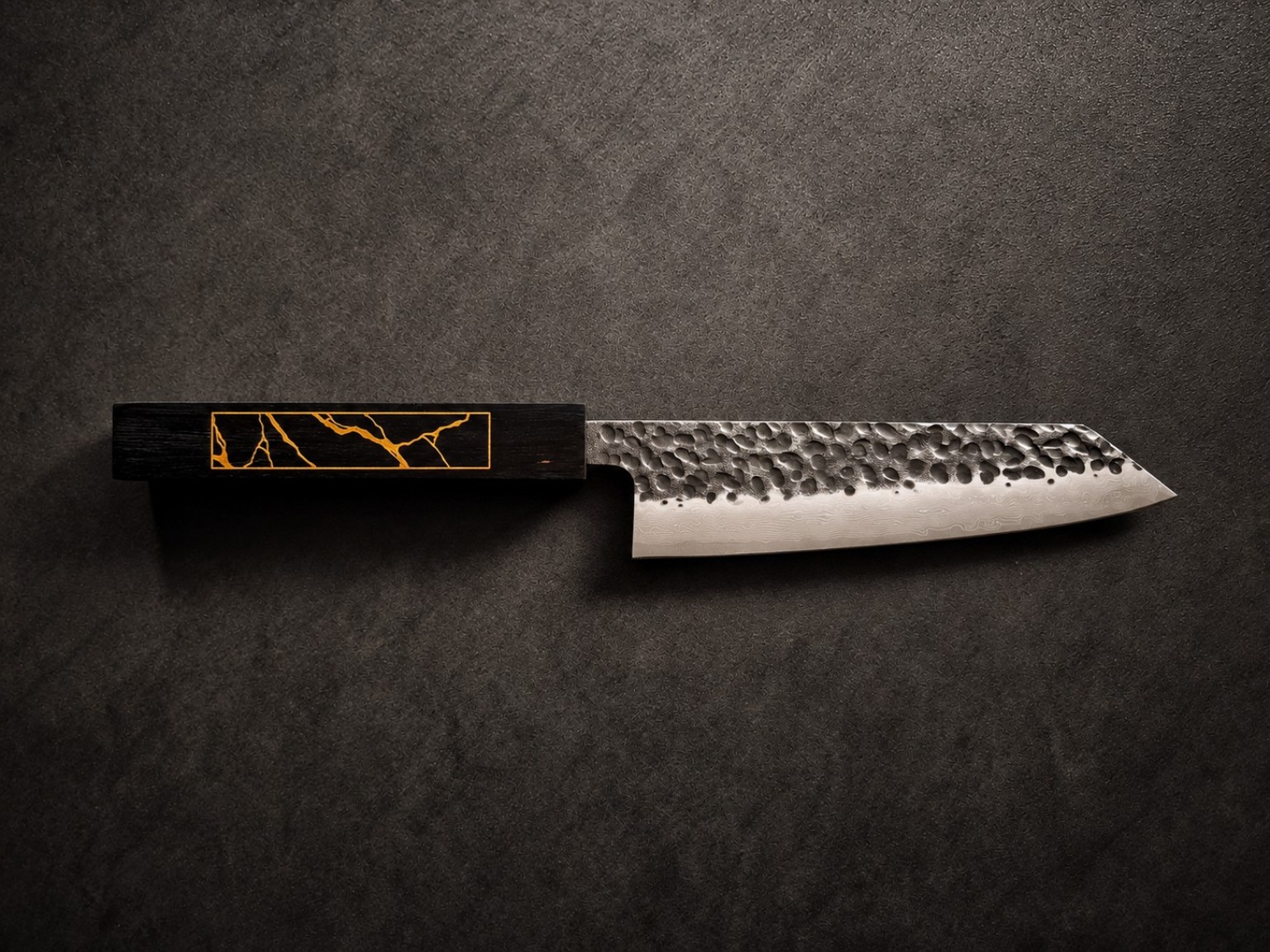 Gilded Fracture Kiritsuke Bunka 150 mm: blade and composed wooden handle, Mokurei original photograph