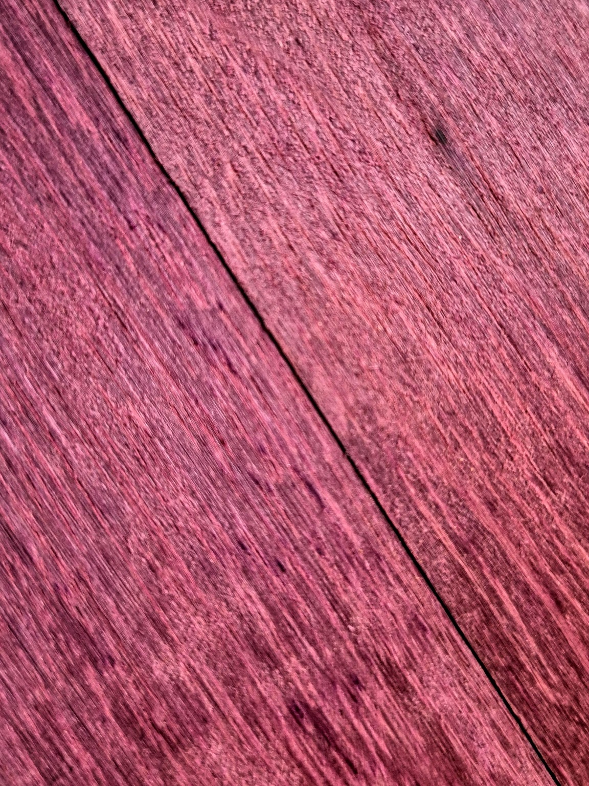 Original Mokurei Studio close-up photograph of Amaranth from the studio timber stock.