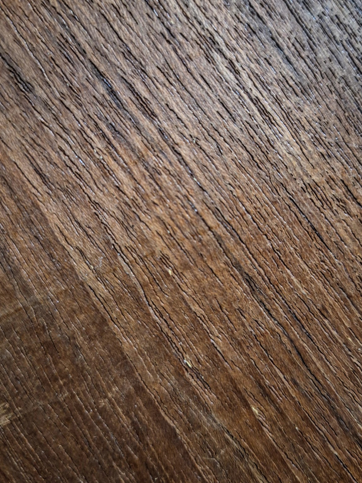 Original Mokurei Studio close-up photograph of Afrormosia from the studio timber stock.
